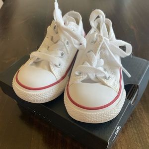 White Chuck Taylor Converse